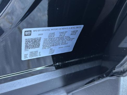 New 2026 Chevrolet Equinox LT w/ Convenience Package II image 35