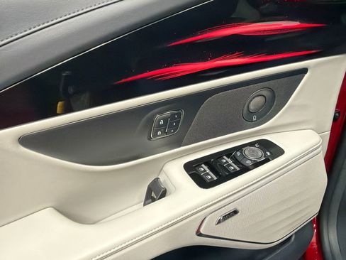 New 2026 Lincoln Nautilus Premier w/ Equipment Group 102A image 34