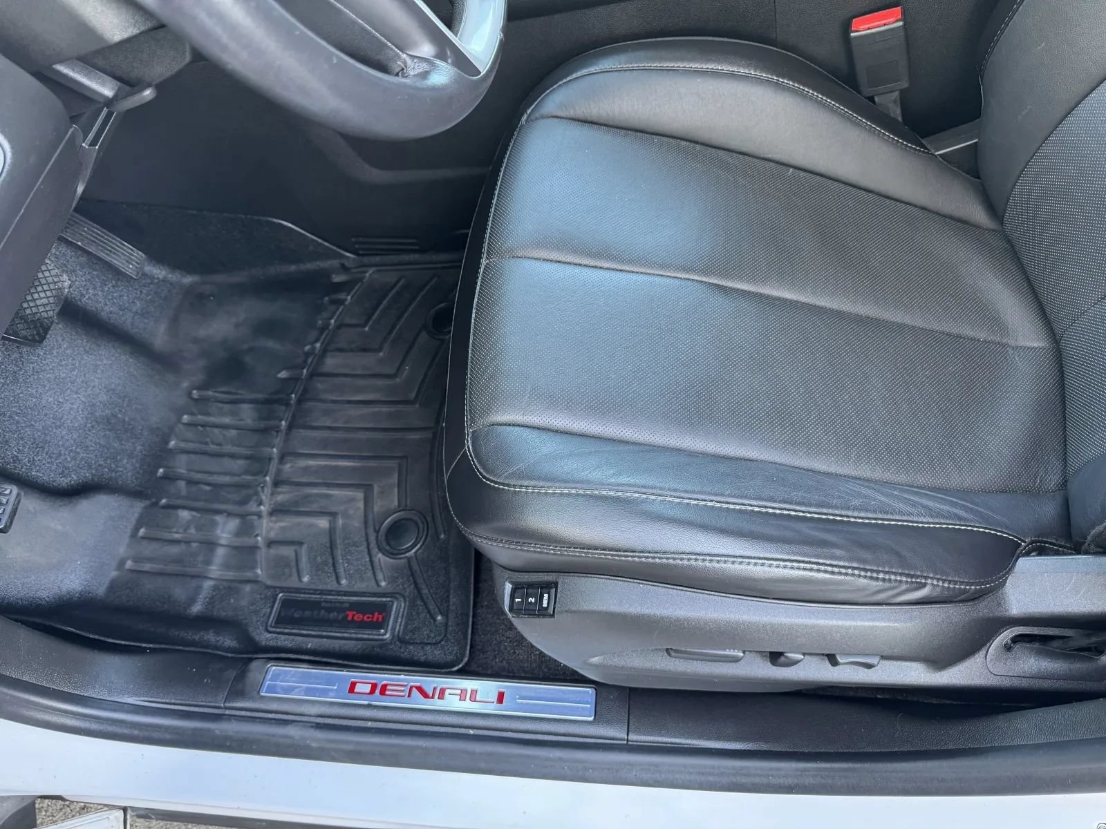 Used 2016 GMC Terrain Denali AWD/4WD image 11
