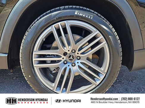 Used 2022 Mercedes-Benz GLS 450 4MATIC image 13