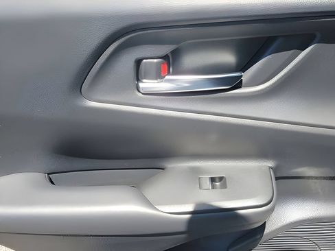 New 2026 Toyota Prius Plug-In Hybrid FWD image 5