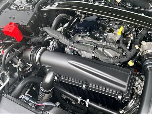 Used 2025 Ford Mustang Premium RWD image 28
