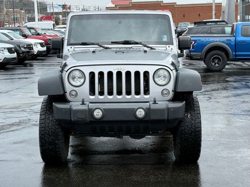 Used 2018 Jeep Wrangler Unlimited Sport w/ Connectivity Group image 8