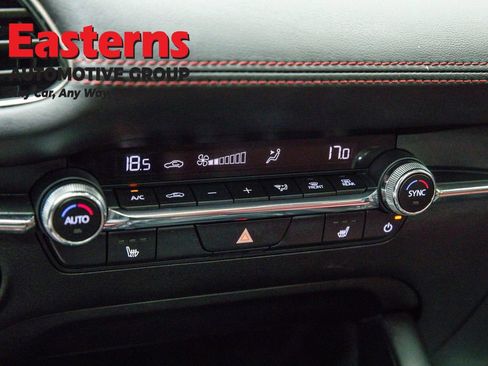 Used 2024 MAZDA MAZDA3 s image 20