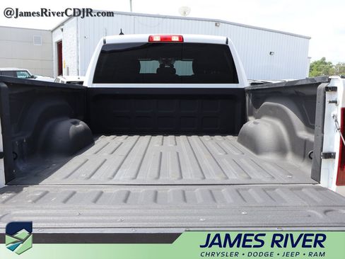Used 2022 RAM 1500 Classic Warlock AWD/4WD image 14