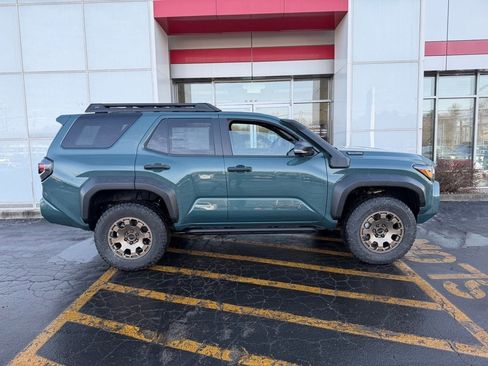 New 2025 Toyota 4Runner Trailhunter image 4