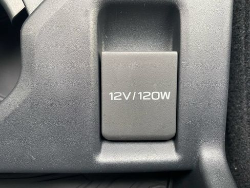Used 2025 Subaru Forester Touring AWD/4WD image 42