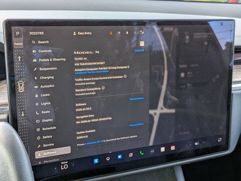 Used 2022 Tesla Model X AWD/4WD image 19