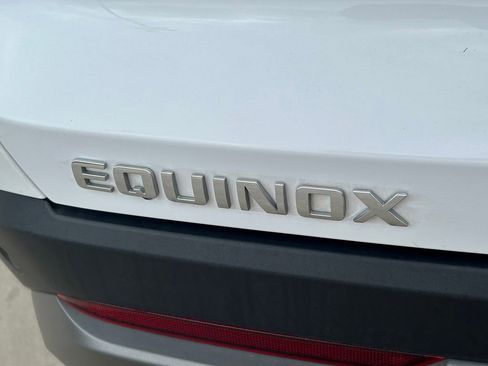 Used 2025 Chevrolet Equinox LT w/ Convenience Package II image 12