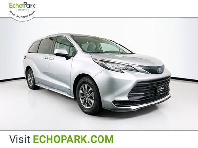 Used 2021 Toyota Sienna LE