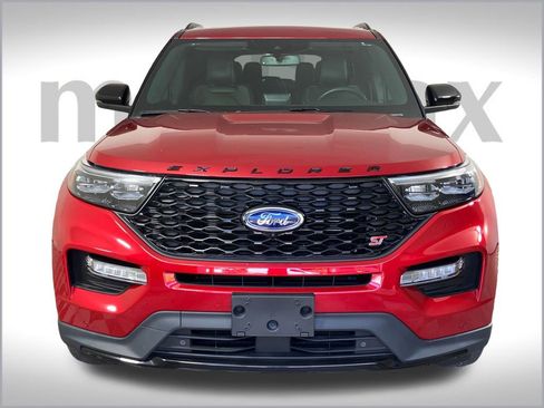 Certified 2024 Ford Explorer ST w/ Equipment Group 401A image 16