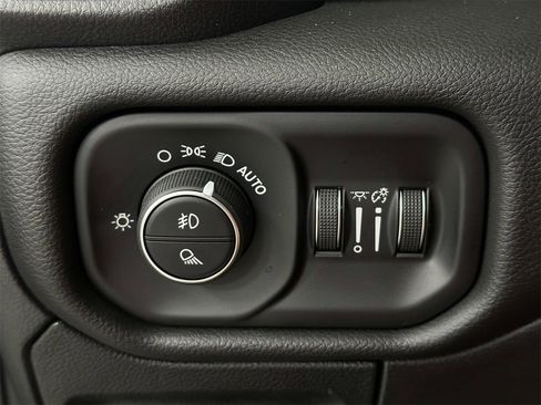 New 2025 RAM 1500 Big Horn image 29