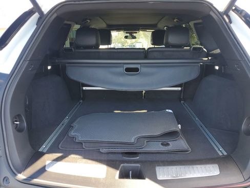 Used 2025 Cadillac XT5 Premium Luxury image 23