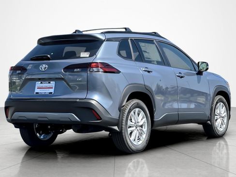 Certified 2026 Toyota Corolla Cross LE FWD image 5