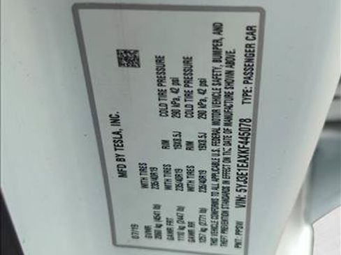 Used 2019 Tesla Model 3 Standard Range Plus RWD image 29
