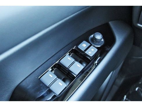 New 2025 MAZDA CX-5 AWD 2.5 S w/ Preferred Package image 19