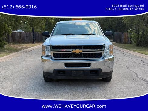 Used 2014 Chevrolet Silverado 2500 W/T RWD image 2