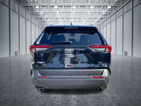 Certified 2025 Toyota RAV4 XLE AWD/4WD image 9