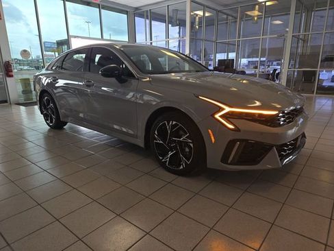 Used 2025 Kia K5 GT-Line AWD/4WD image 2