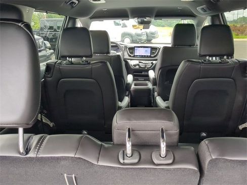 New 2026 Chrysler Voyager LX image 43