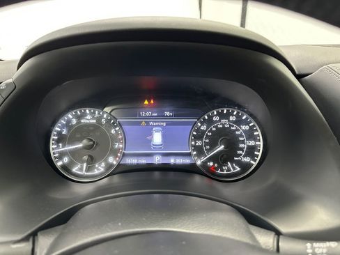 Used 2023 Nissan Armada SL RWD image 31