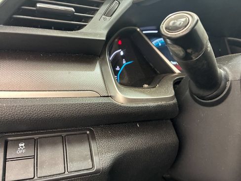Used 2017 Honda Civic EX image 19