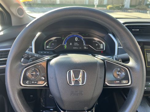 Used 2018 Honda Clarity Plug-In Hybrid image 16