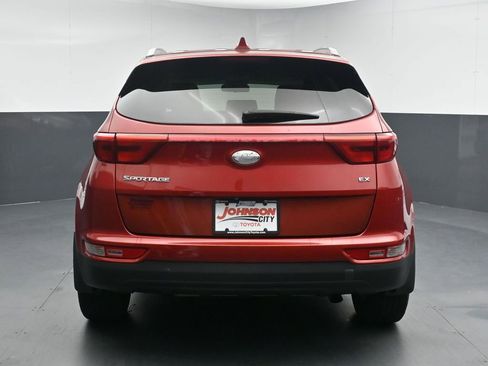Used 2018 Kia Sportage EX AWD/4WD image 7