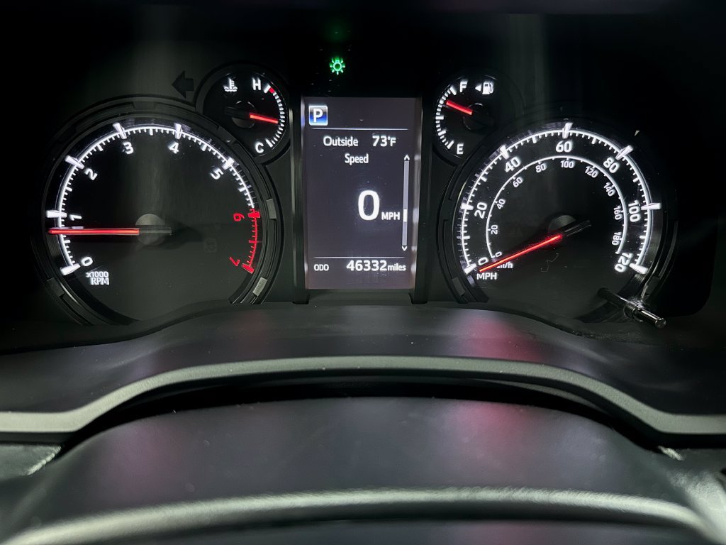 Used 2023 Toyota 4Runner SR5 Premium w/ Moonroof Package AWD/4WD image 25