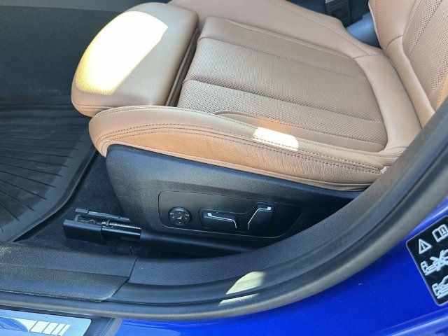 Used 2024 BMW 330i xDrive Sedan w/ M Sport Package AWD/4WD image 42