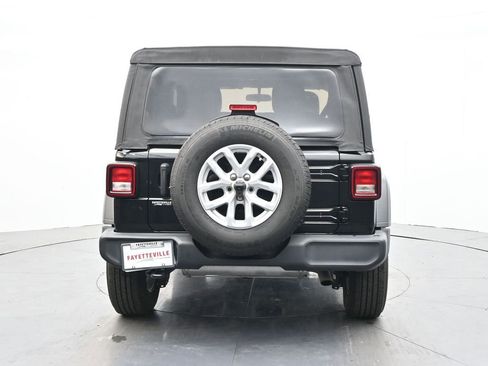 Used 2023 Jeep Wrangler Sport S image 7