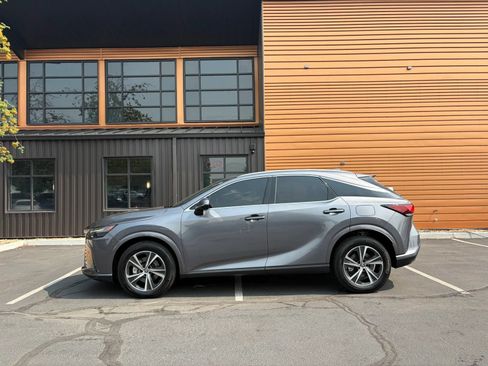 Used 2023 Lexus RX 350 w/ Cold Area Package AWD/4WD image 2