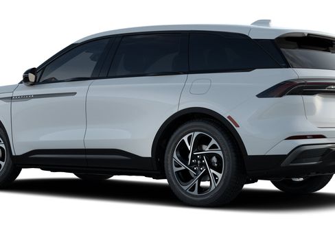 New 2026 Lincoln Nautilus Premier AWD/4WD image 2