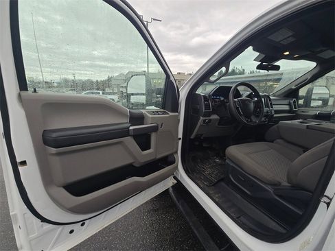 Used 2022 Ford F350 XLT w/ XLT Value Package image 15