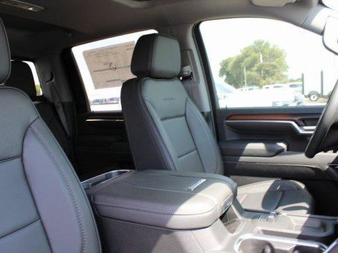 New 2025 GMC Sierra 2500 Denali w/ Technology Package image 16