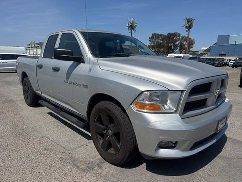Used 2012 RAM 1500 Express RWD image 3