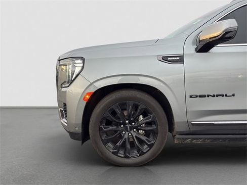 Used 2024 GMC Yukon Denali Ultimate image 20