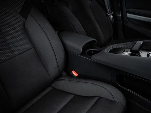 Used 2023 Polestar Polestar 2 w/ Pilot Pack AWD/4WD image 30