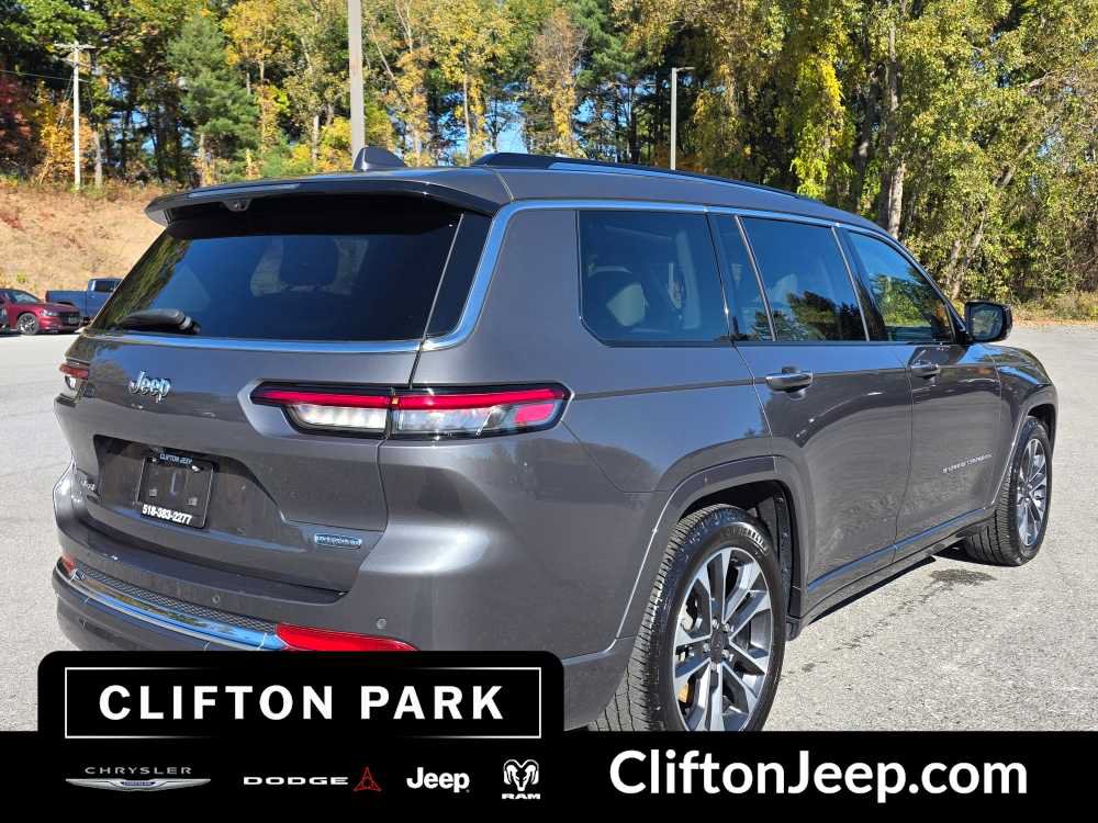 Used 2021 Jeep Grand Cherokee L Overland w/ Luxury Tech Group IV AWD/4WD image 4