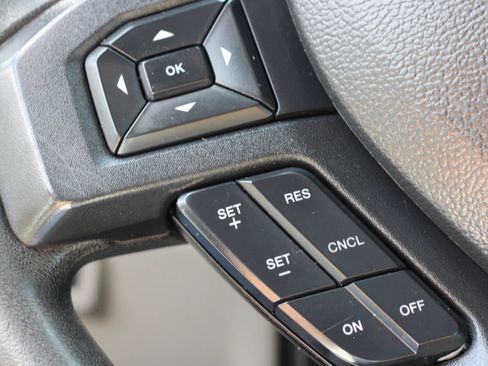 Used 2022 Ford F350 XL w/ Power Equipment Group AWD/4WD image 16