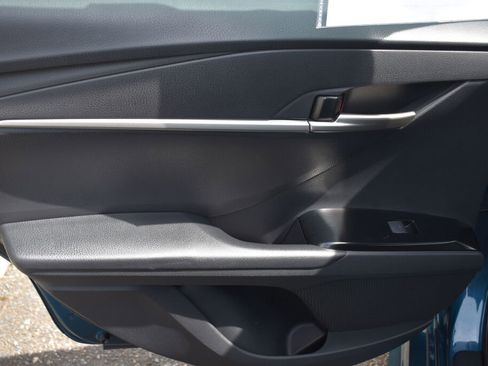 Certified 2025 Toyota Camry SE w/ Convenience Package AWD/4WD image 19