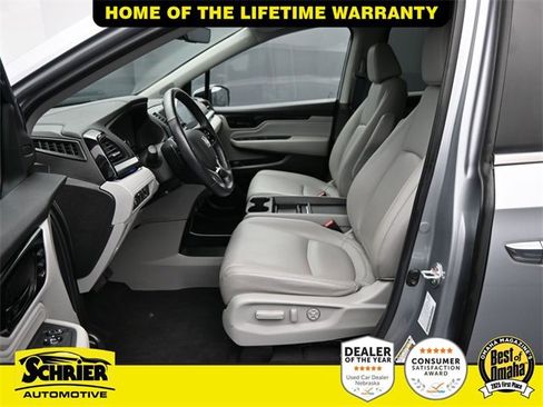 Used 2023 Honda Odyssey Touring image 12
