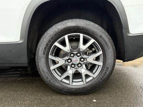 Used 2023 GMC Acadia SLT image 19