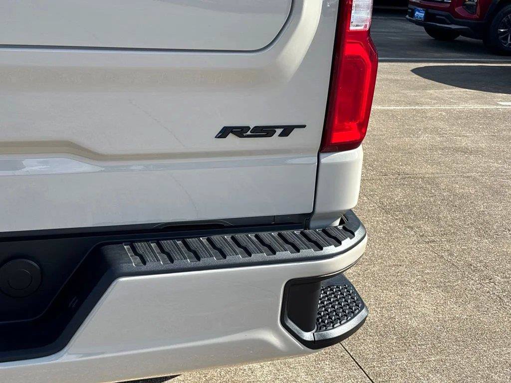 New 2026 Chevrolet Silverado 1500 RST w/ LPO, Dark Essentials Package RWD image 13