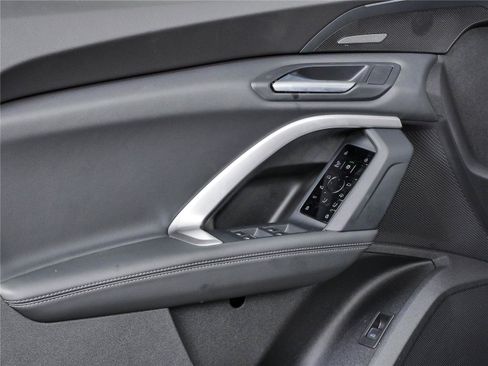New 2026 Audi Q5 Premium AWD/4WD image 6