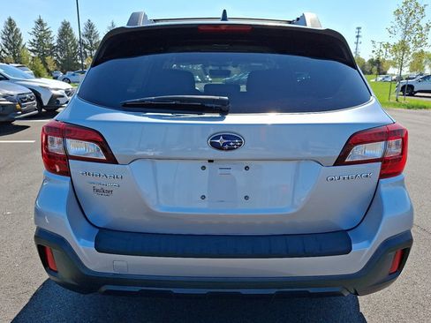 Used 2019 Subaru Outback 2.5i Premium w/ Popular Package #2 AWD/4WD image 6