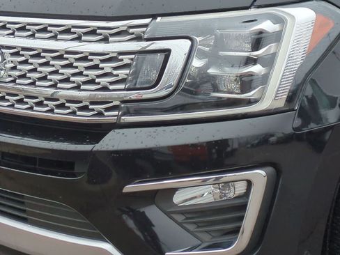 Used 2020 Ford Expedition Max Platinum image 11