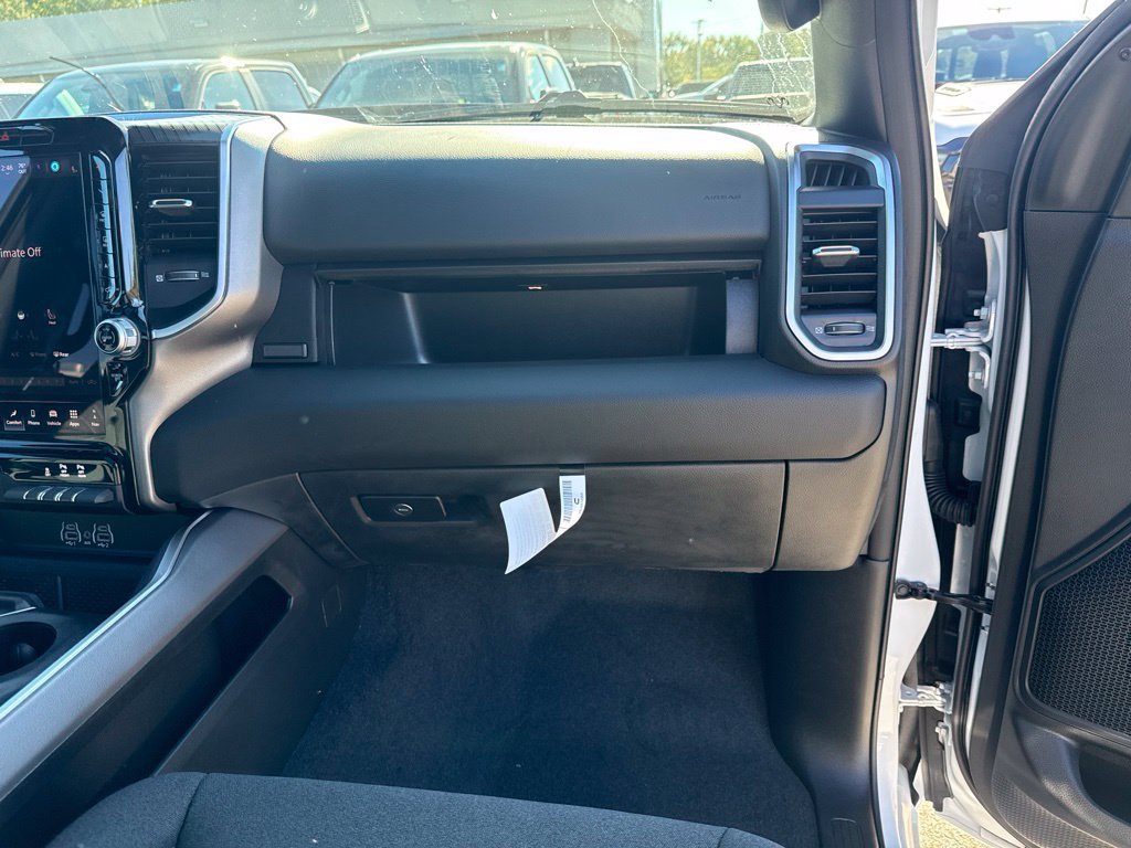 New 2026 RAM 1500 Big Horn AWD/4WD image 27