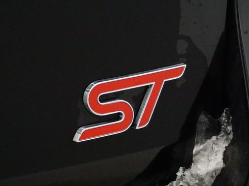 Used 2022 Ford Explorer ST w/ Equipment Group 401A image 16