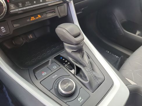 Used 2023 Toyota RAV4 XLE image 23
